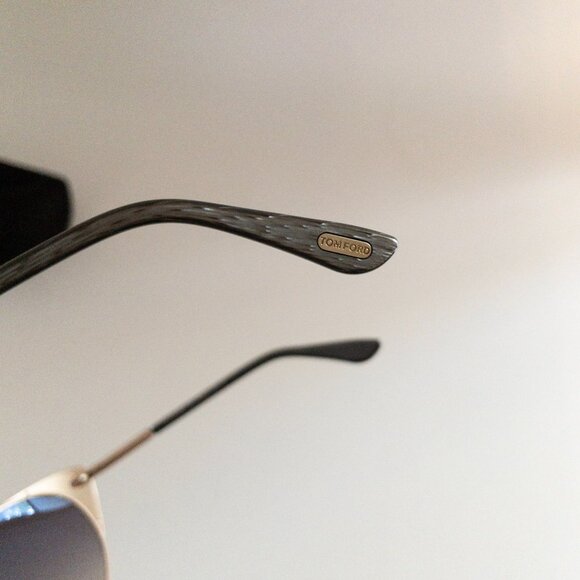 Tom Ford Vanda Oversized Sunglasses UV Cat Eye Nude Gold Vacation Summer - Picture 13 of 16